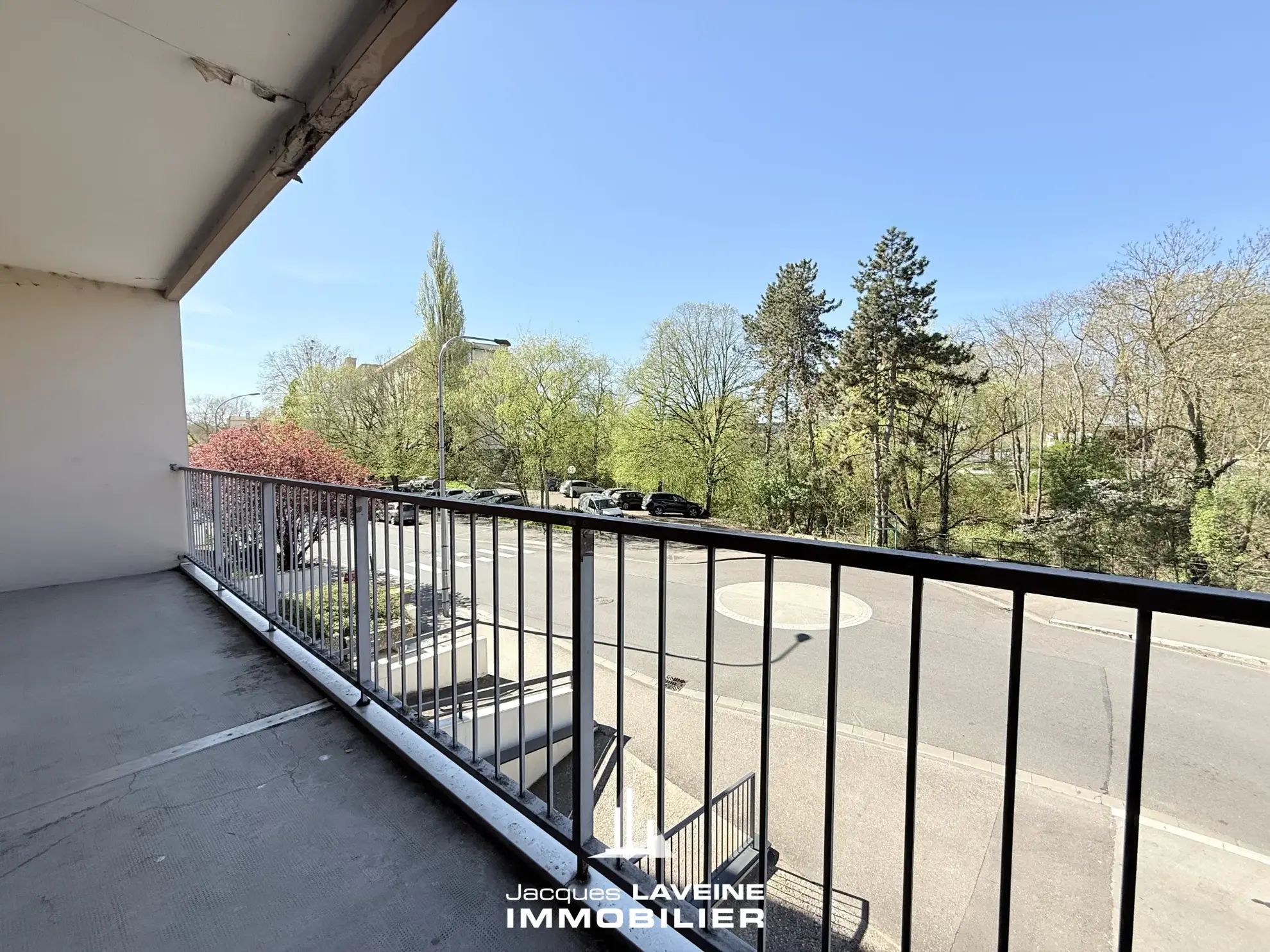 Appartement 3 pièces à Metz-Queuleu avec balcon, garage et cave 