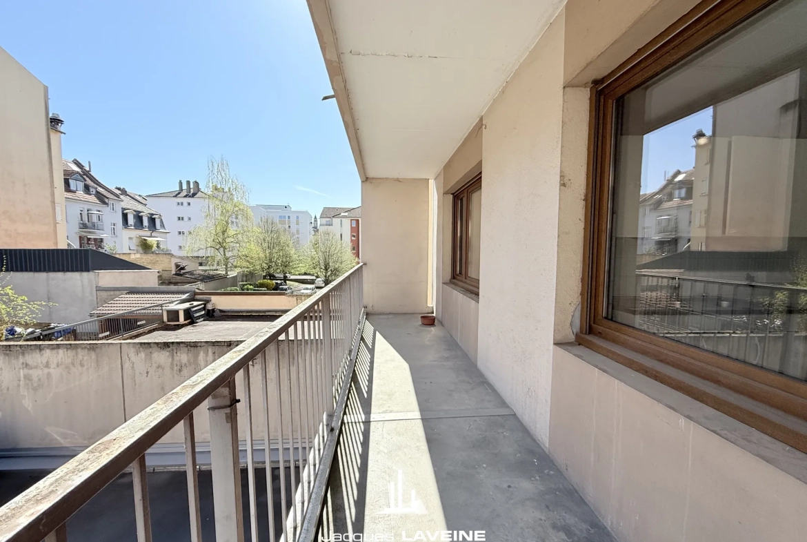 Appartement 3 pièces à Metz-Queuleu avec balcon, garage et cave 