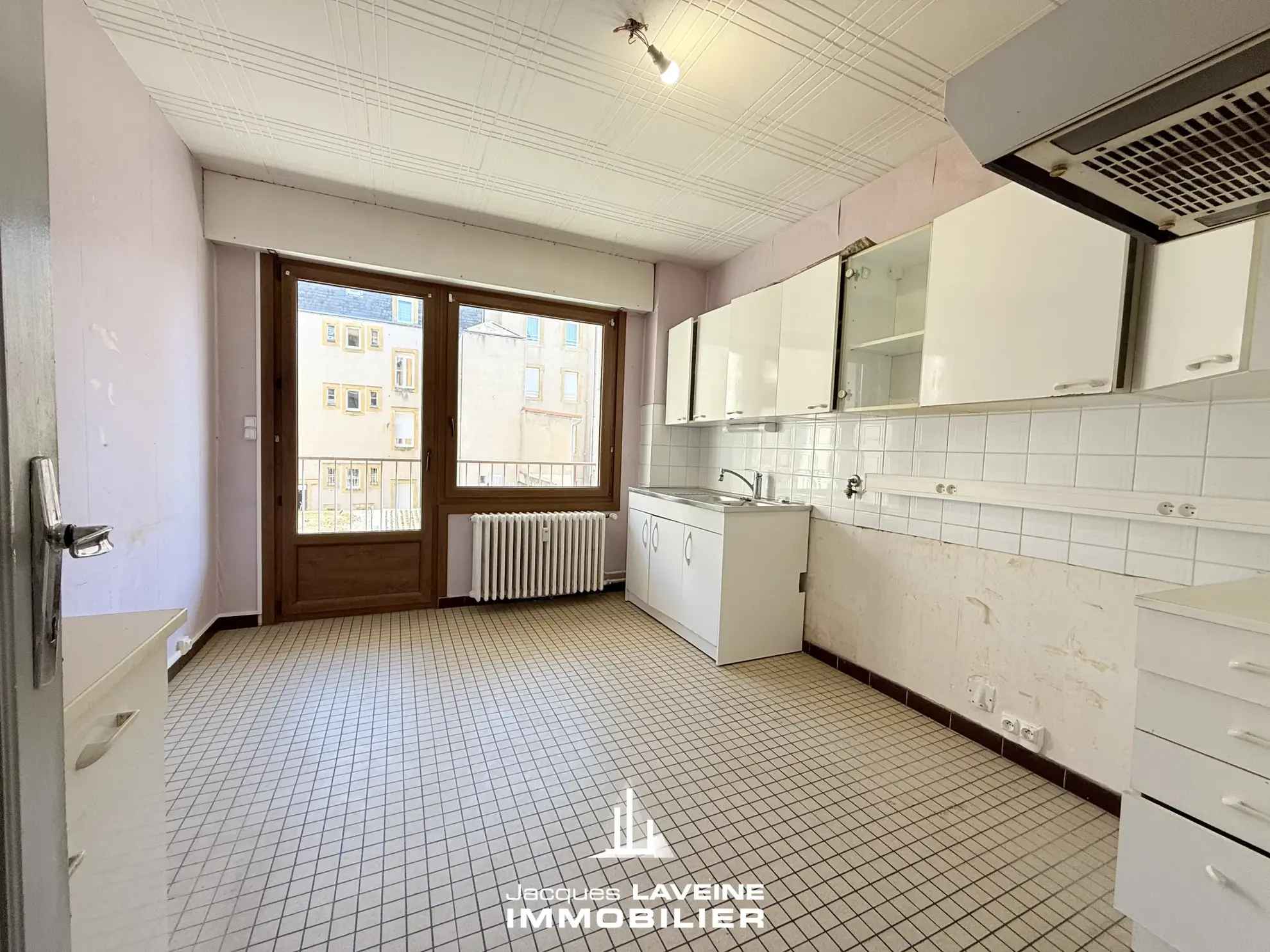 Appartement 3 pièces à Metz-Queuleu avec balcon, garage et cave 