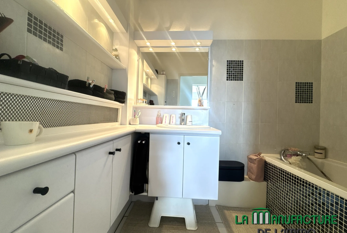 Spacieux appartement F5 de 98,13 m² avec balcon à Villars/Le Plat Haut 