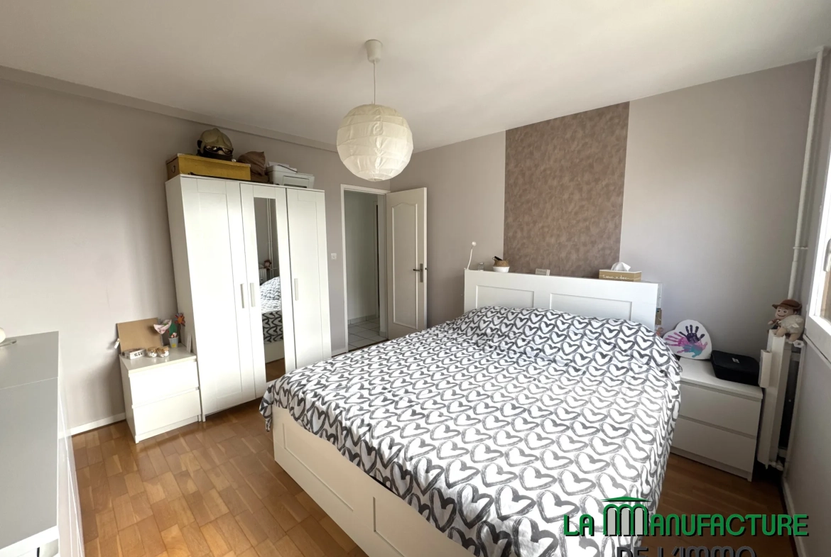 Spacieux appartement F5 de 98,13 m² avec balcon à Villars/Le Plat Haut 