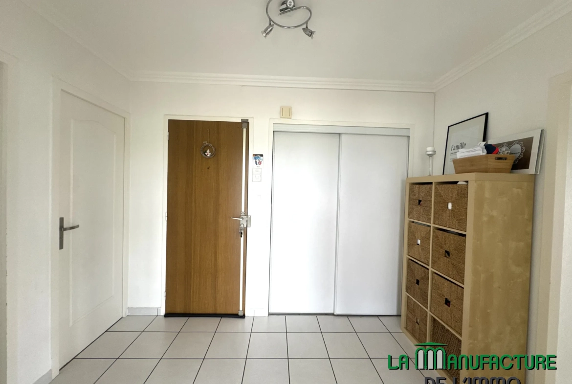 Spacieux appartement F5 de 98,13 m² avec balcon à Villars/Le Plat Haut 