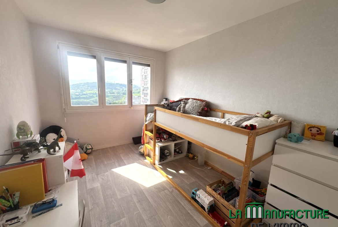 Spacieux appartement F5 de 98,13 m² avec balcon à Villars/Le Plat Haut 
