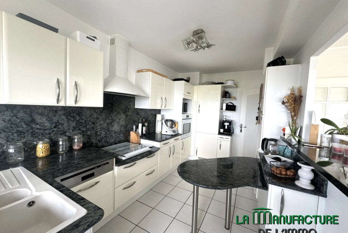 Spacieux appartement F5 de 98,13 m² avec balcon à Villars/Le Plat Haut 