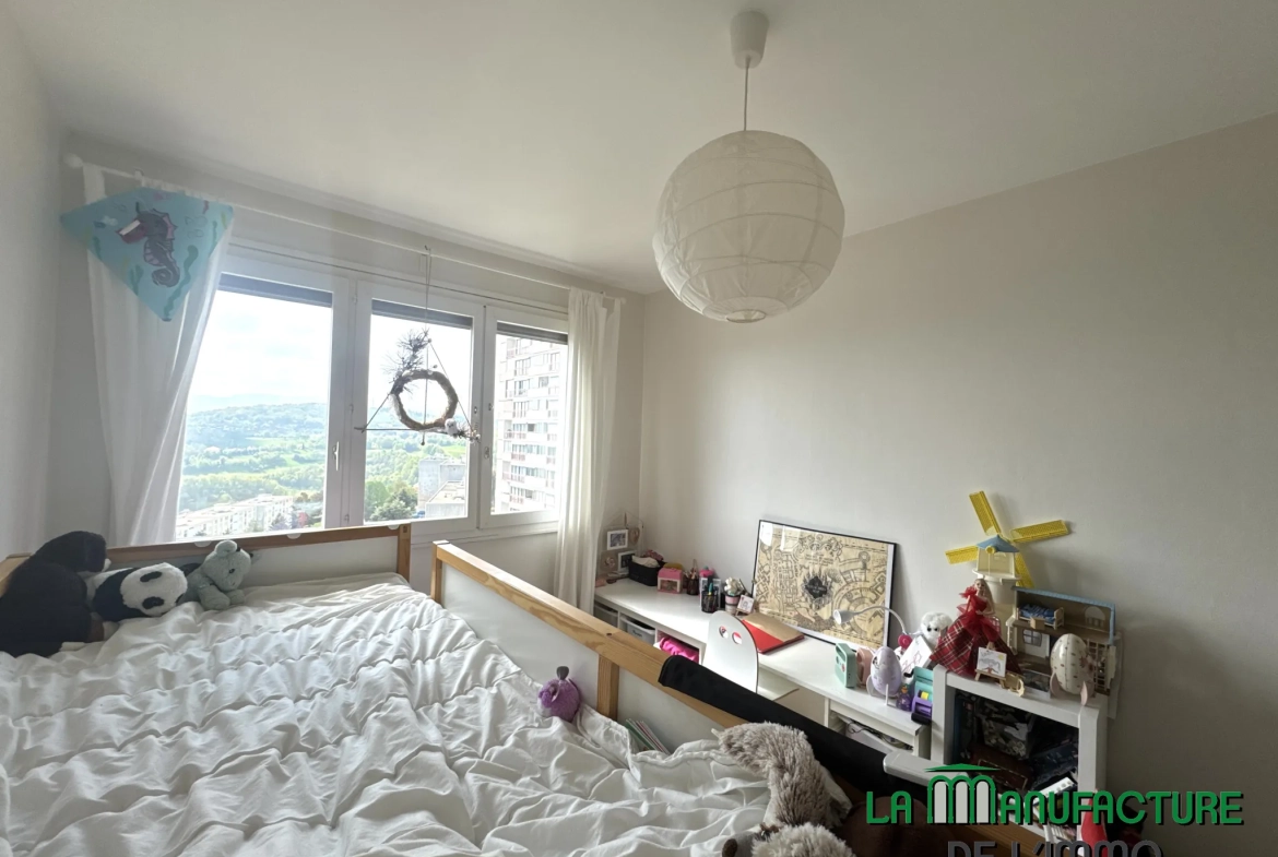 Spacieux appartement F5 de 98,13 m² avec balcon à Villars/Le Plat Haut 