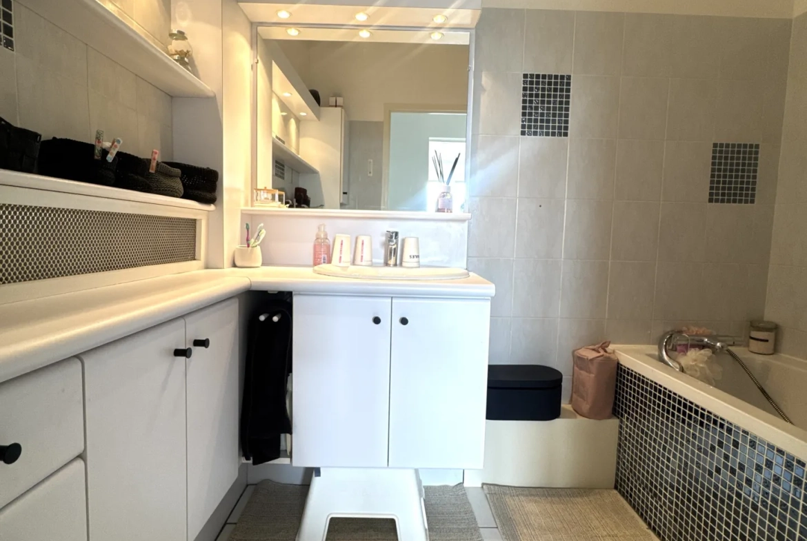 Spacieux appartement F5 de 98,13 m² avec balcon à Villars/Le Plat Haut 
