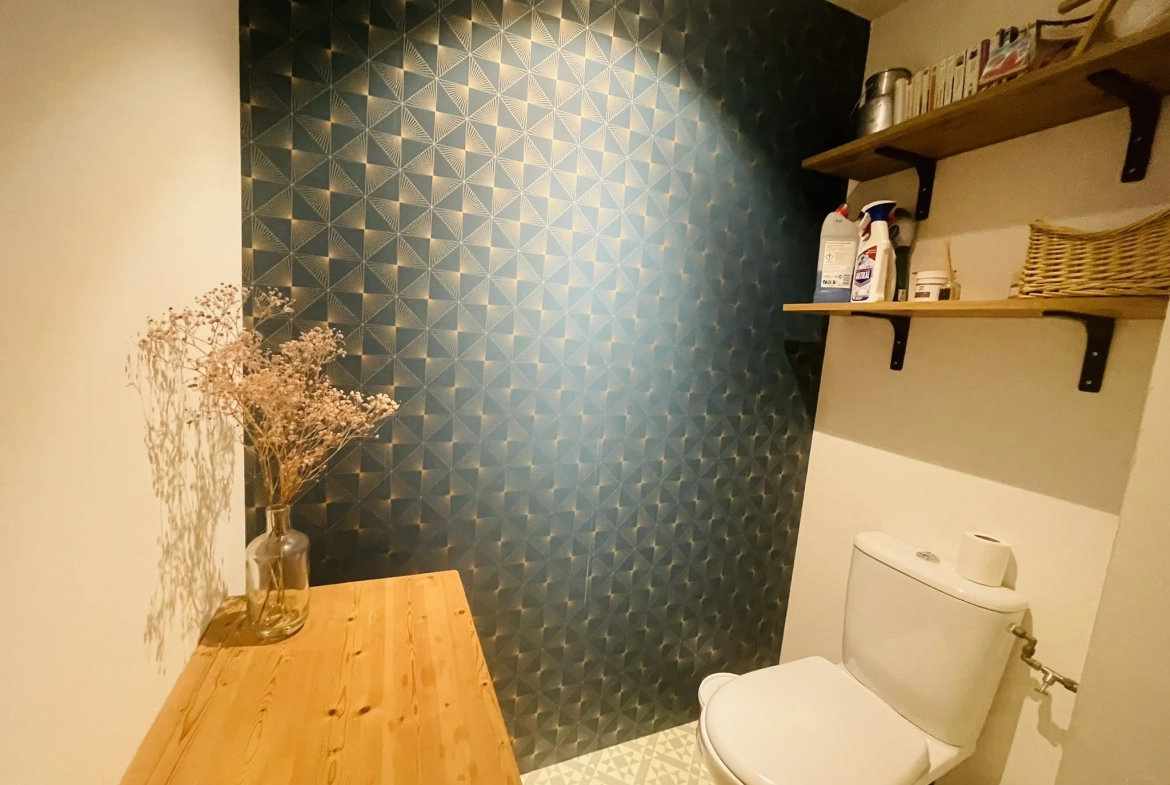 Maison avec piscine à Neuville de Poitou - 105 m² entièrement rénovée 