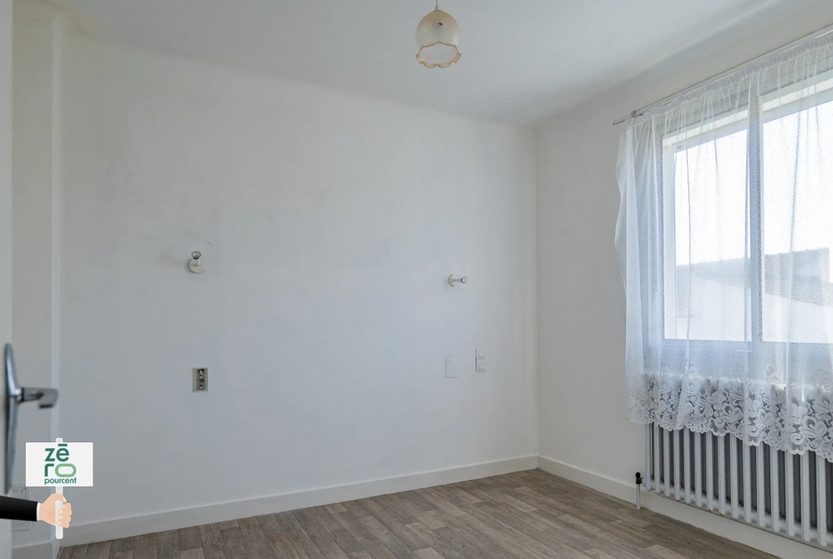 Maison à vendre à Bouin (85) avec 2 chambres, garage et vue dégagée 