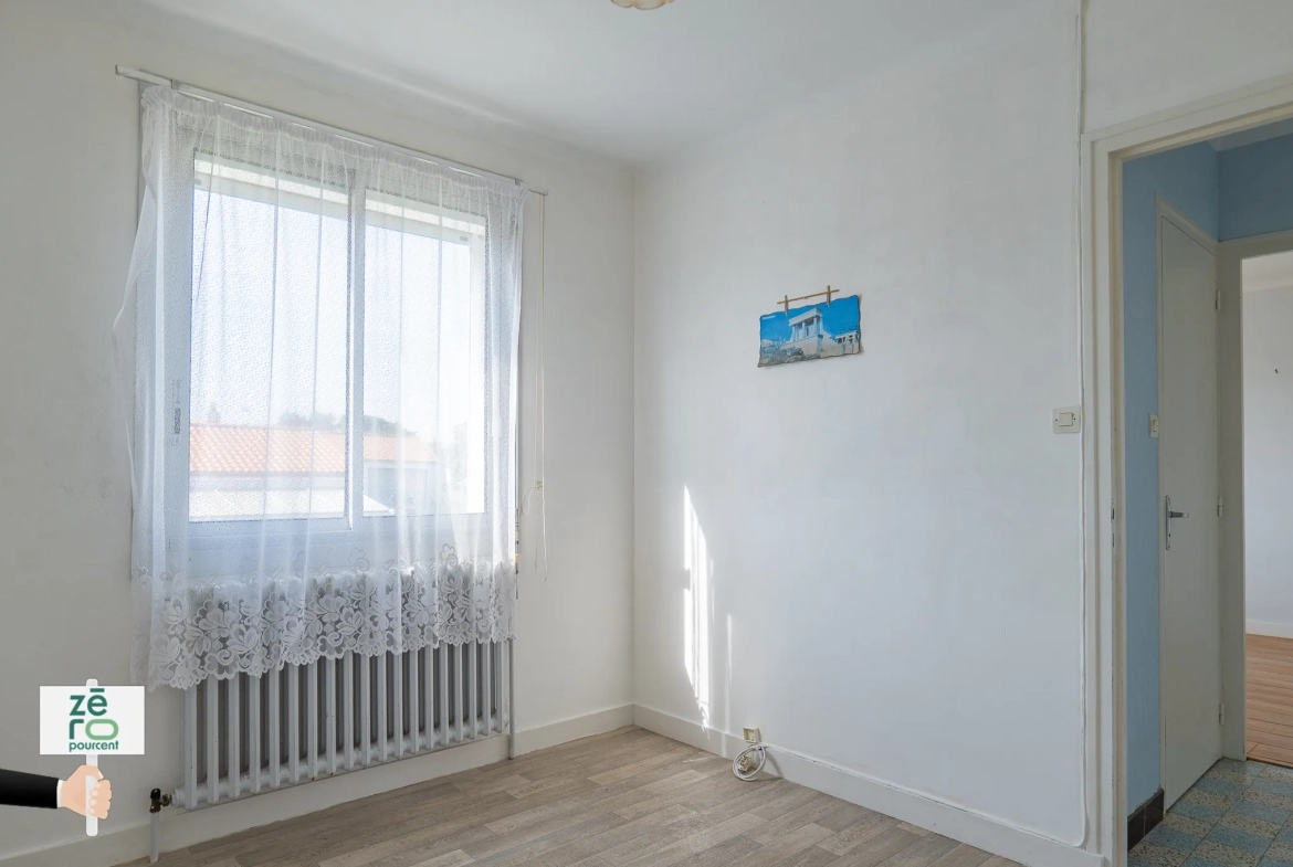 Maison à vendre à Bouin (85) avec 2 chambres, garage et vue dégagée 