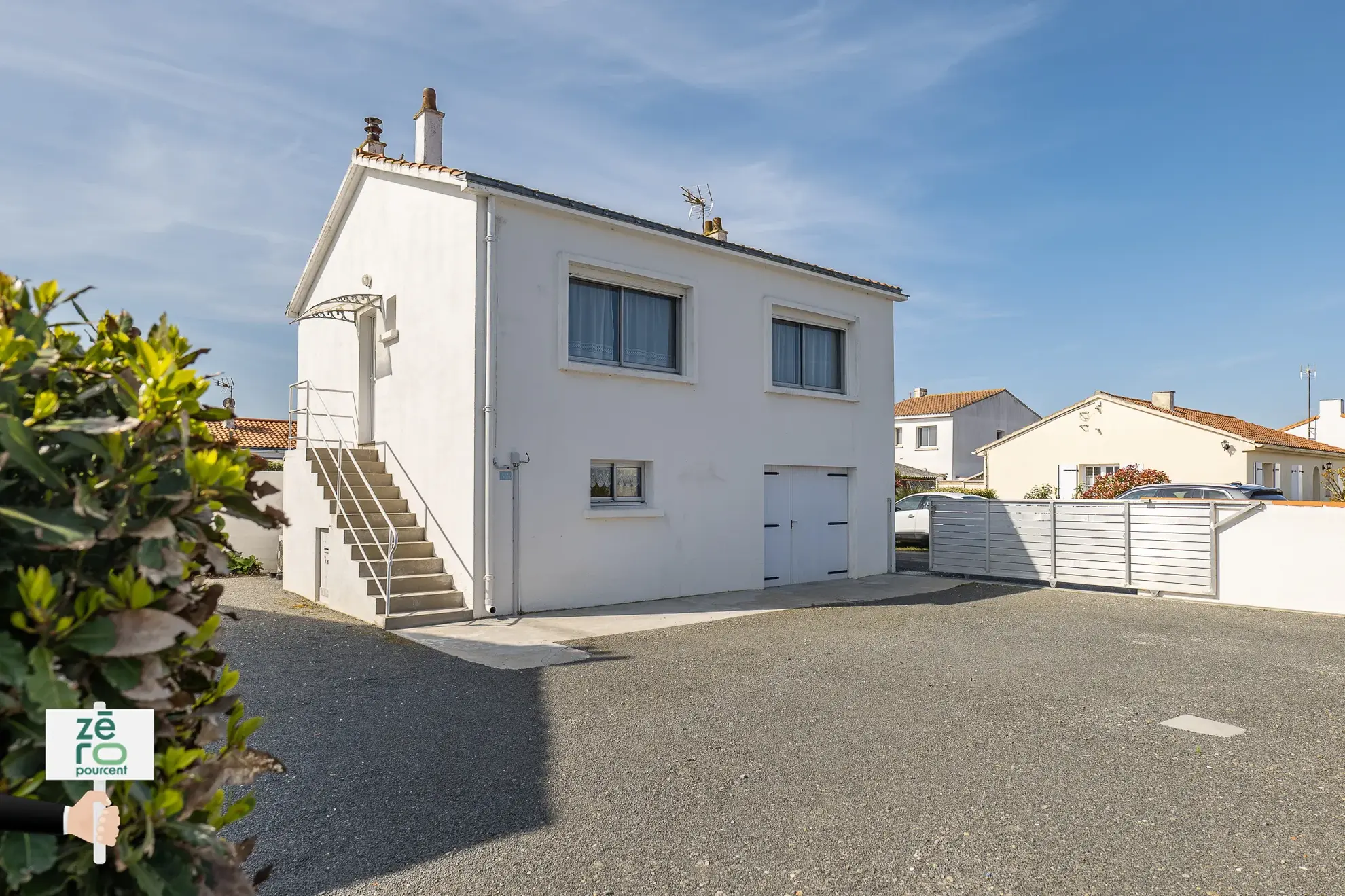 Maison à vendre à Bouin (85) avec 2 chambres, garage et vue dégagée 