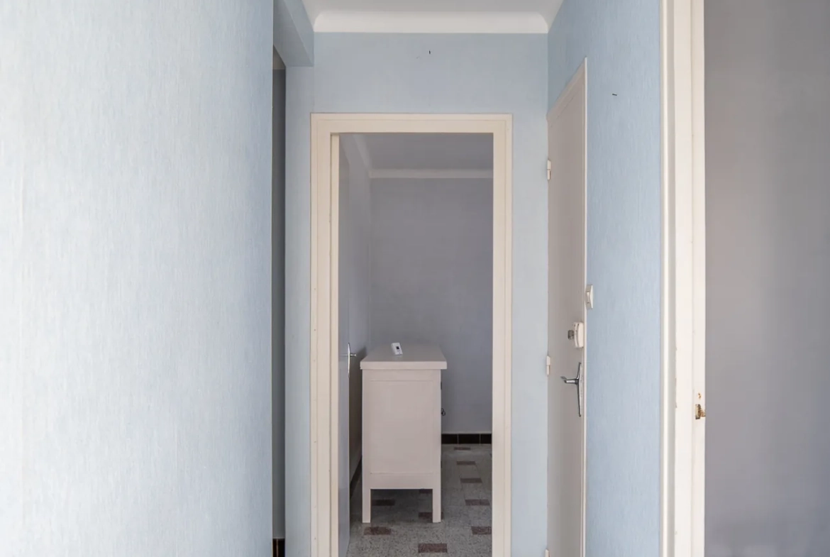 Maison à vendre à Bouin (85) avec 2 chambres, garage et vue dégagée 