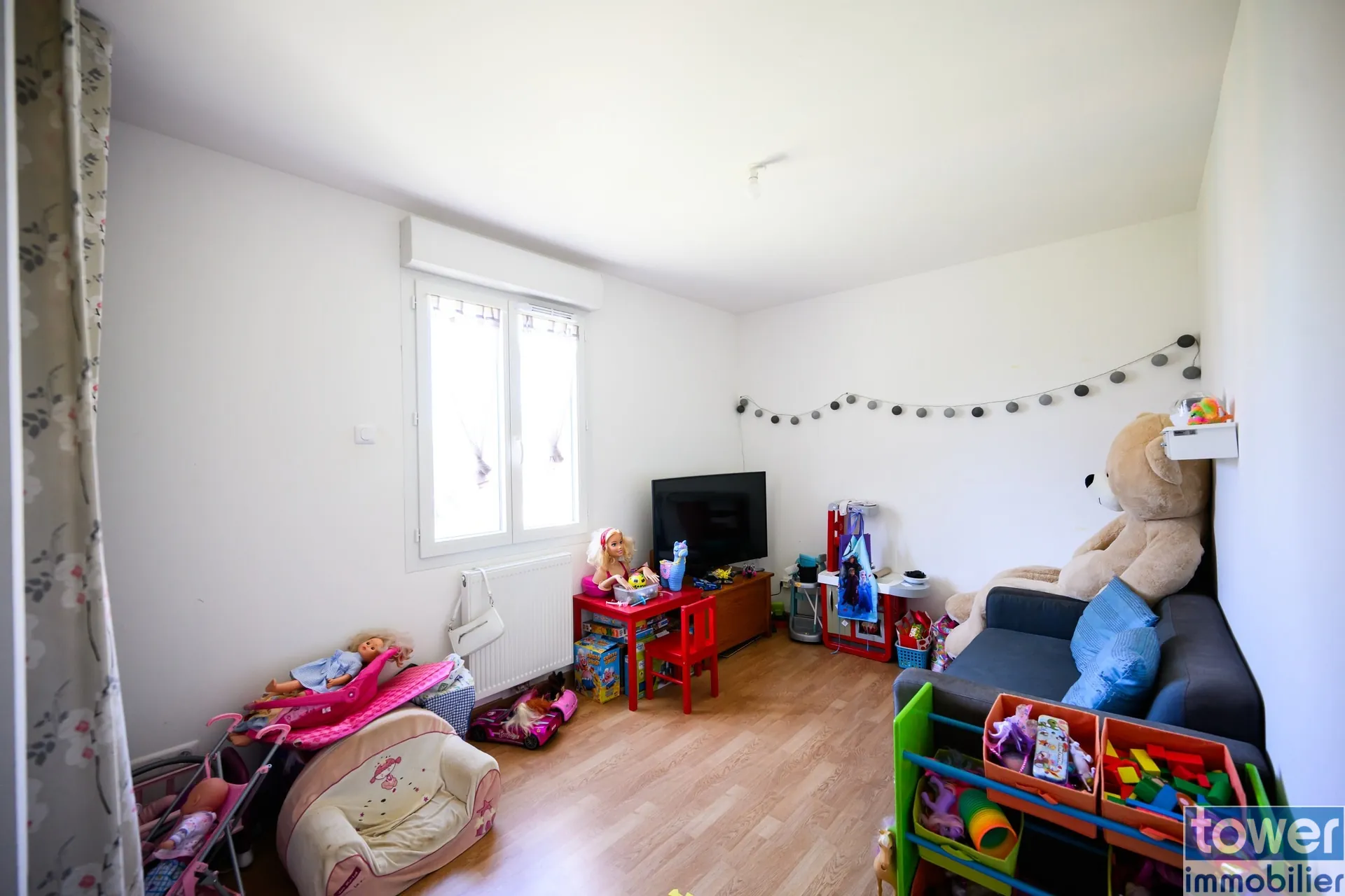 Maison familiale récente avec 4 chambres à Lavernose-Lacasse 
