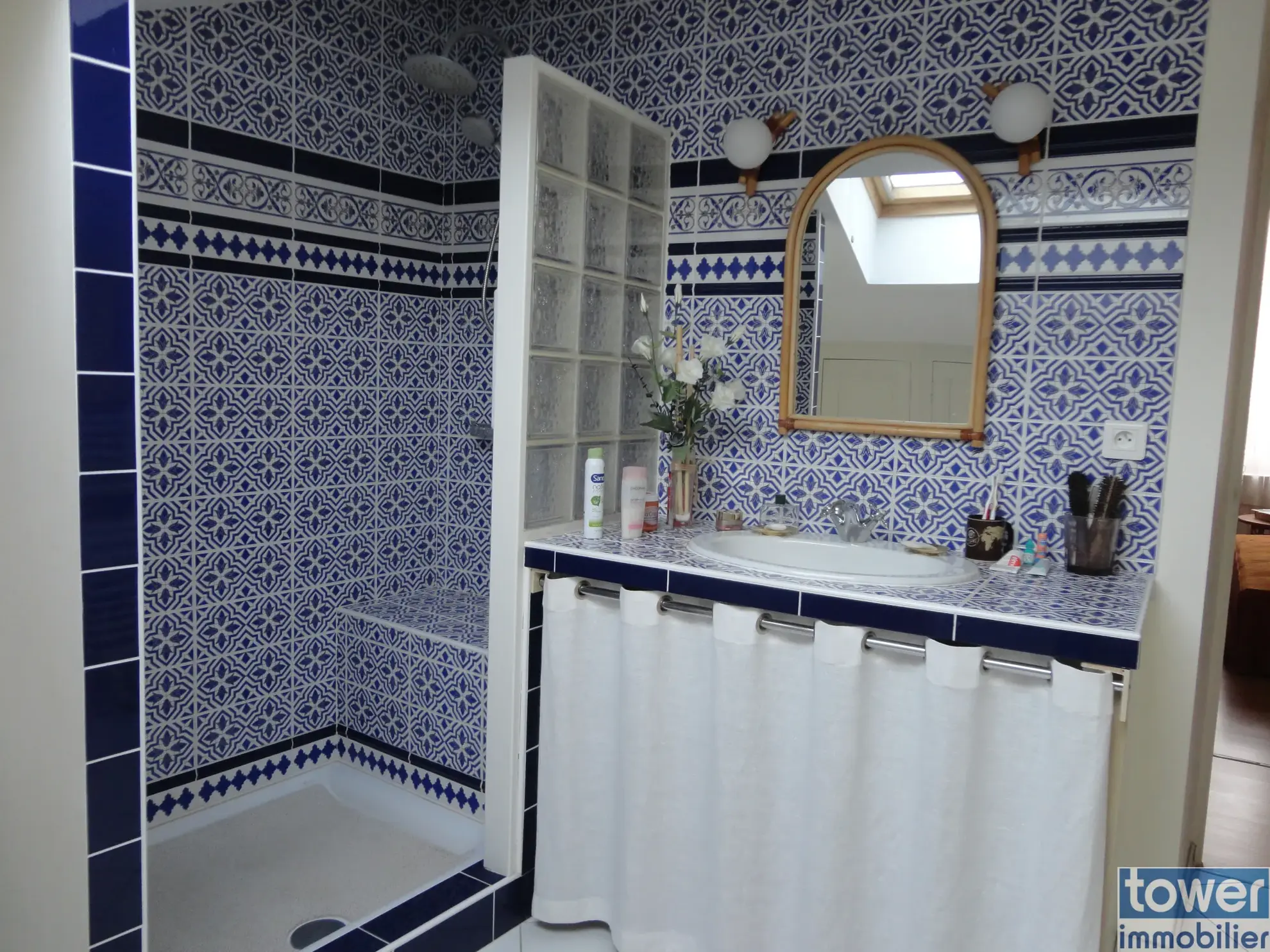À vendre maison de 170 m² au cœur de Saint Jean d'Angély avec 5 chambres et cave 