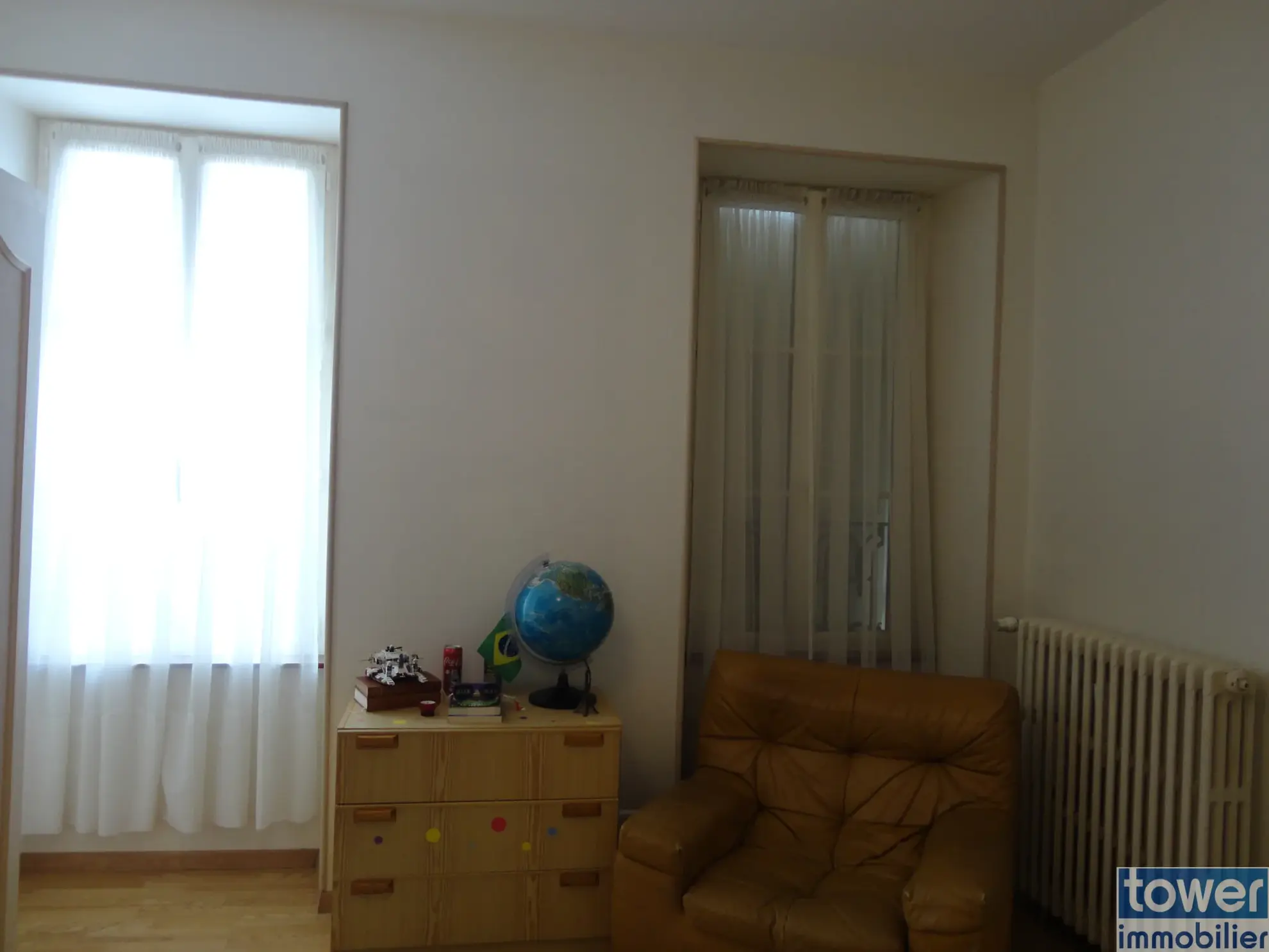 À vendre maison de 170 m² au cœur de Saint Jean d'Angély avec 5 chambres et cave 