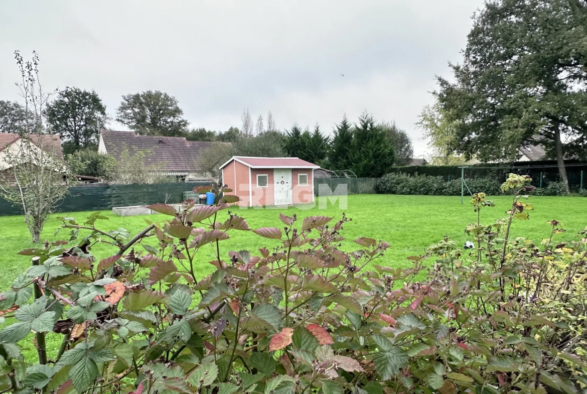 Maison familiale à Lamotte Beuvron (41) avec jardin, 4/5 chambres et grande terrasse 