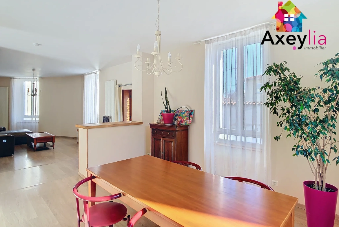 Maison à vendre à Roanne, 3 chambres, jardin, quartier calme, proche gare 