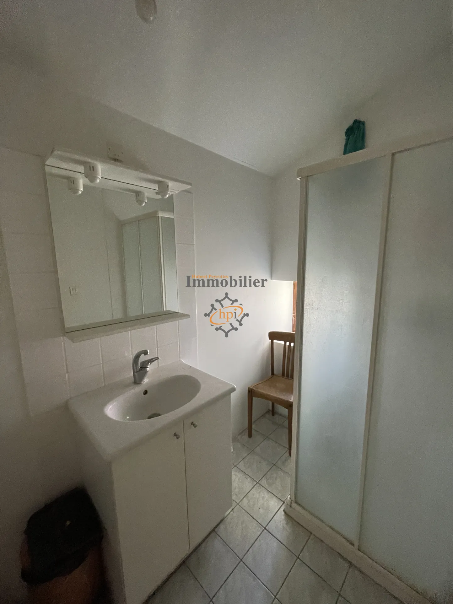 Maison de village en pierre à vendre à Saint Victor et Melvieu – Rénovée et lumineuse 
