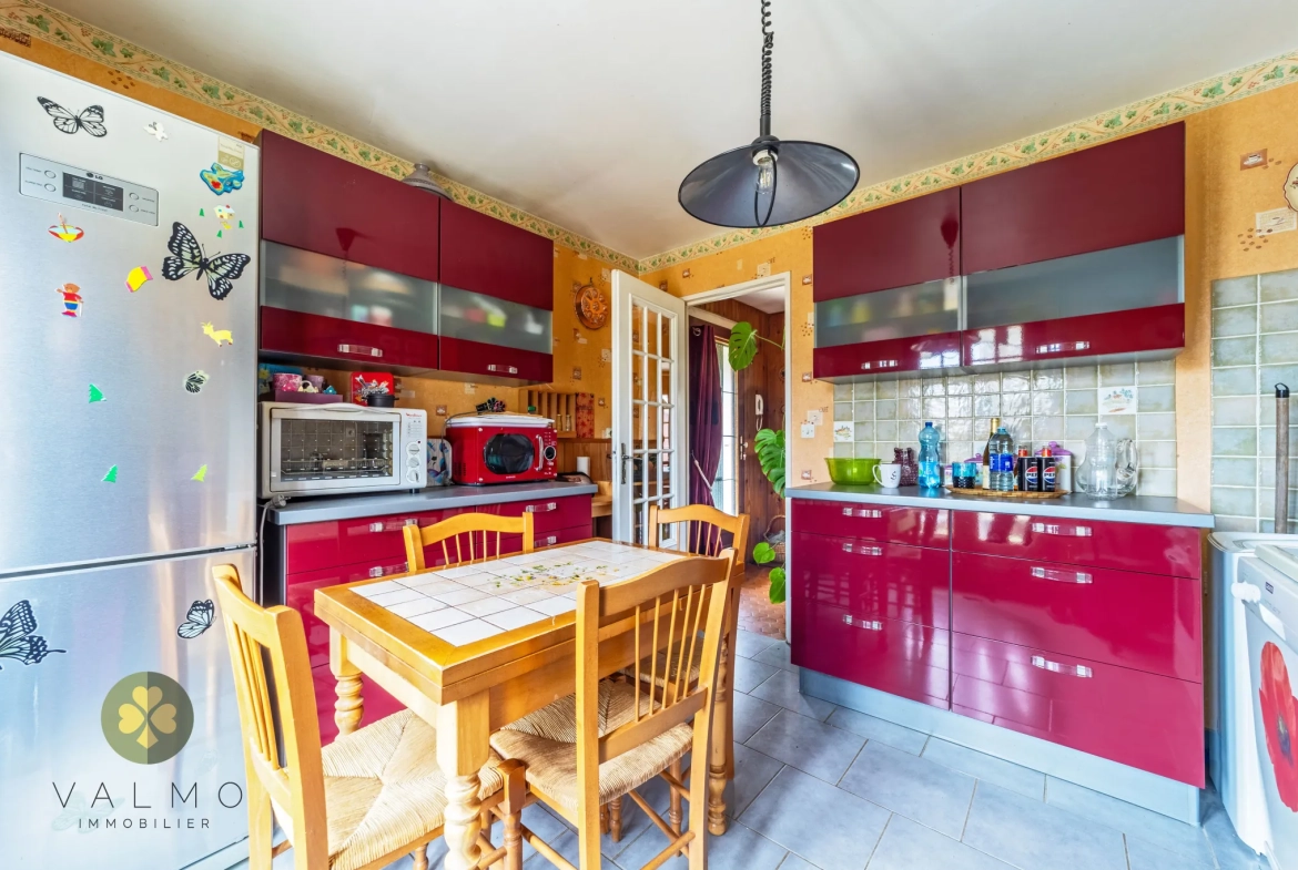 Maison de plain-pied à Orgerus (78) – 3 chambres, jardin, proche gare 