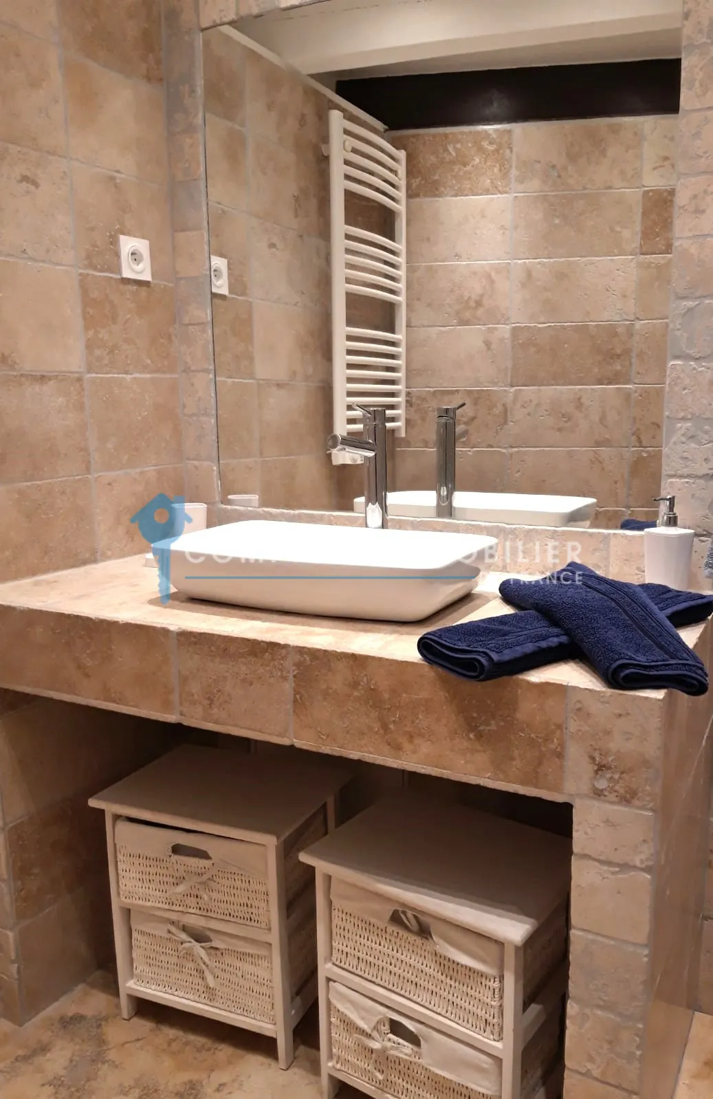 Appartement de luxe à Boulbon - 55 m², terrasse plein sud, vue dégagée 
