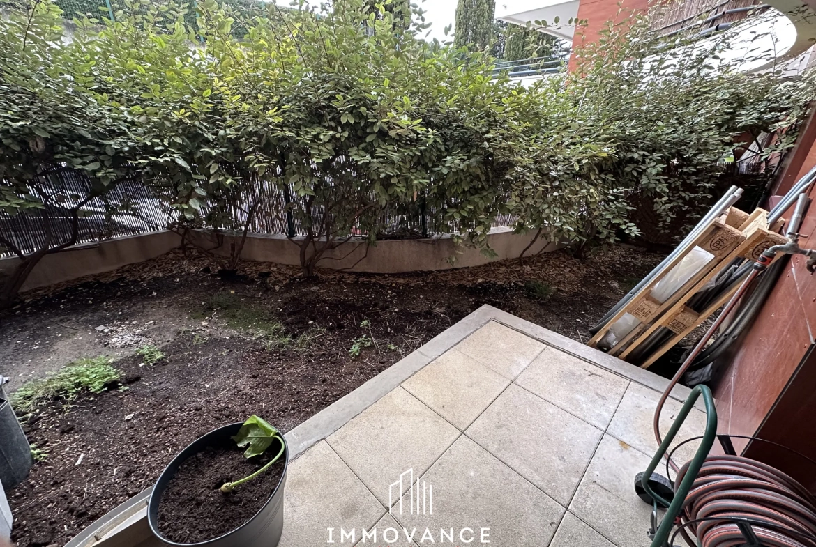 Appartement 3 pièces à Montpellier avec jardins, terrasses et parking 