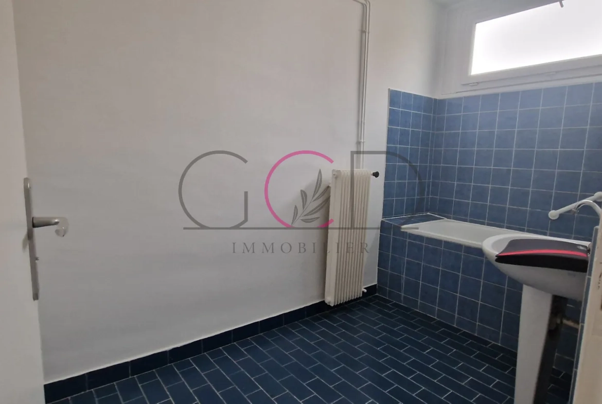 Appartement T4 rénové à Aix-en-Provence - Résidence Tivoli, 89m² avec cave 