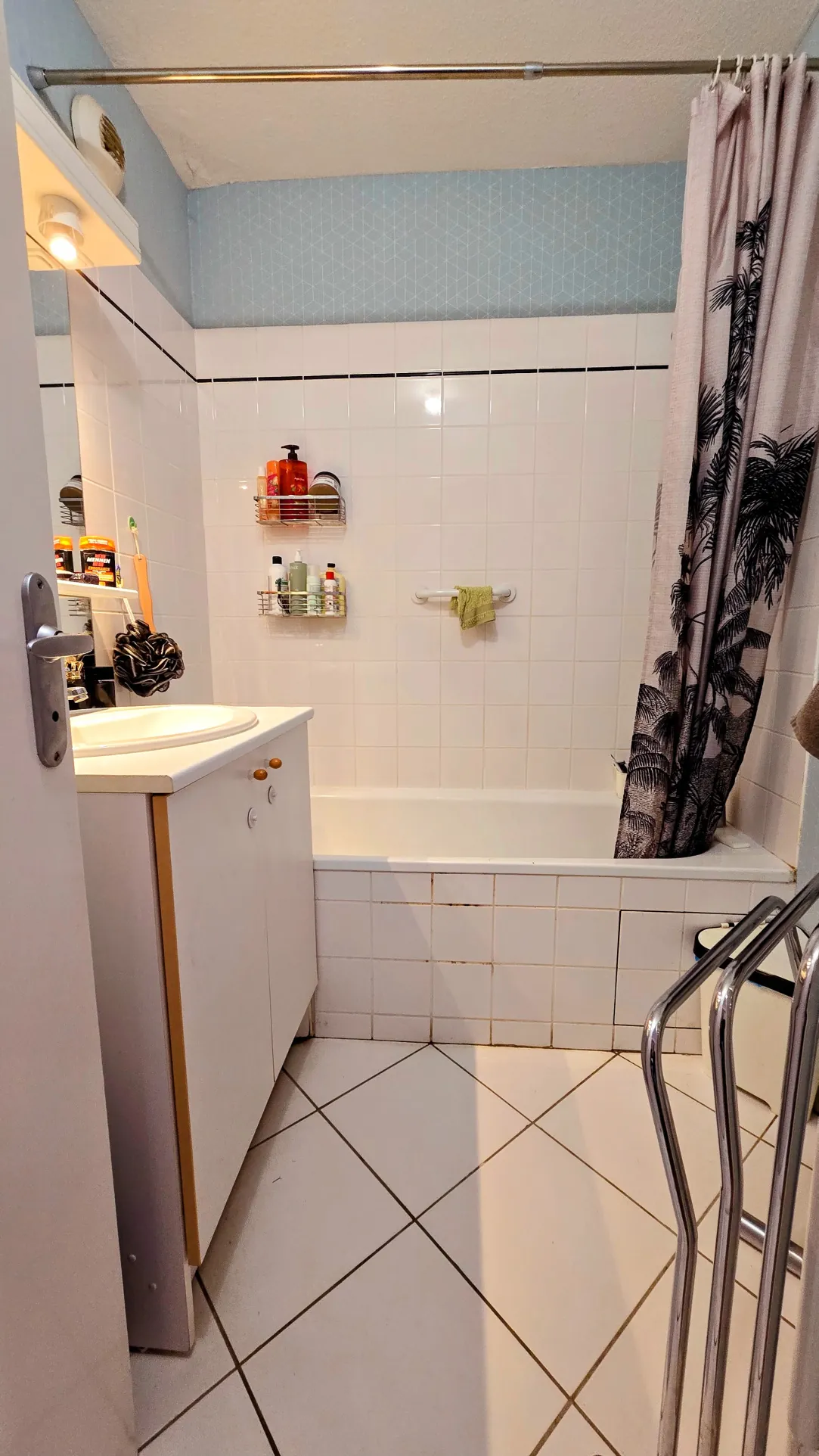 Appartement T3 à Malemort-sur-Corrèze avec terrasse et garage, bon état 