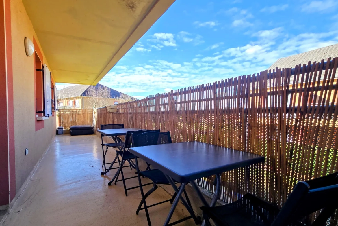 Appartement T3 à Malemort-sur-Corrèze avec terrasse et garage, bon état 