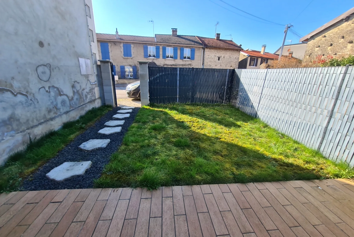Maison de village de 78 m² à Chamouilley avec terrasse et 2 chambres 