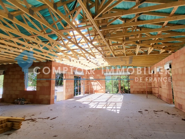Villa de 138 m² à Boisset et Gaujac avec terrain arboré, garage et abri de jardin