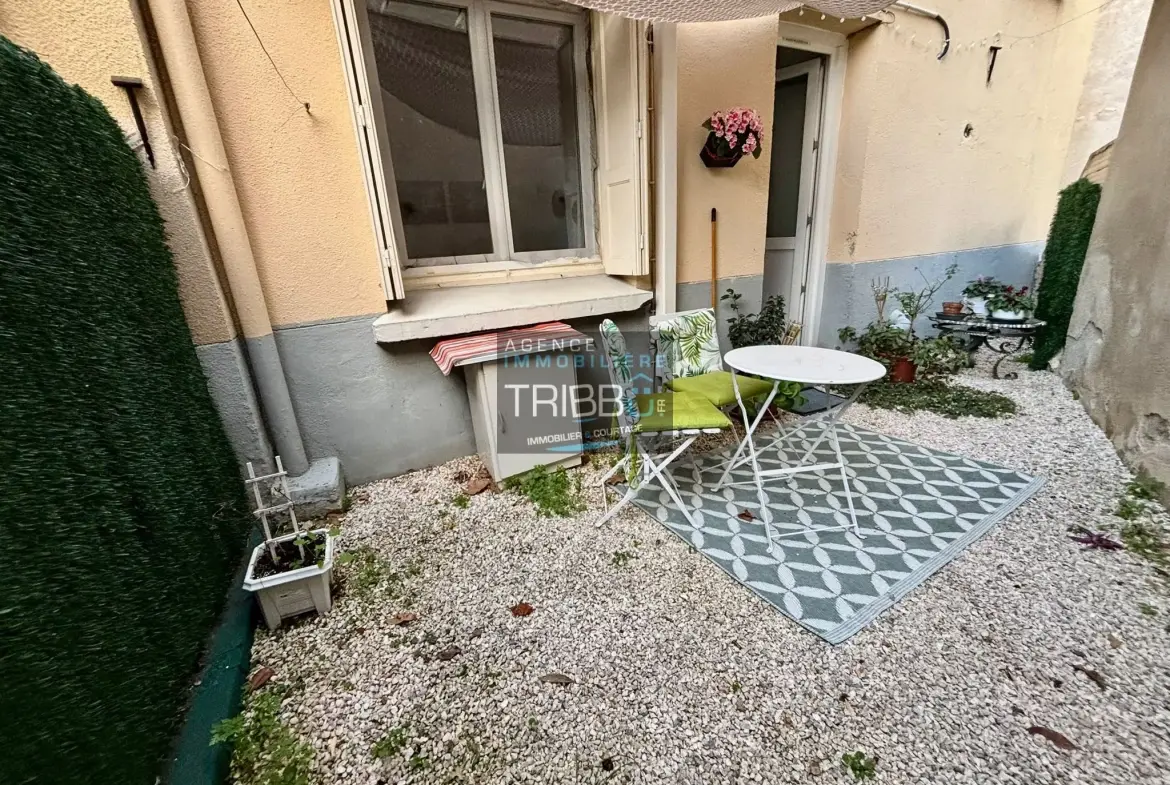 Investissez dans cette maison divisée en 4 appartements à Amélie-les-Bains 
