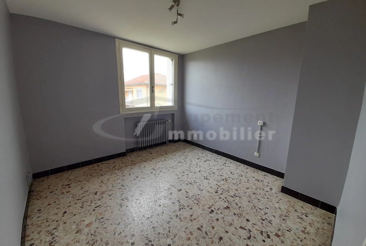 Maison 123 m² avec jardin, garage et T2 indépendant à Romans-sur-Isère 