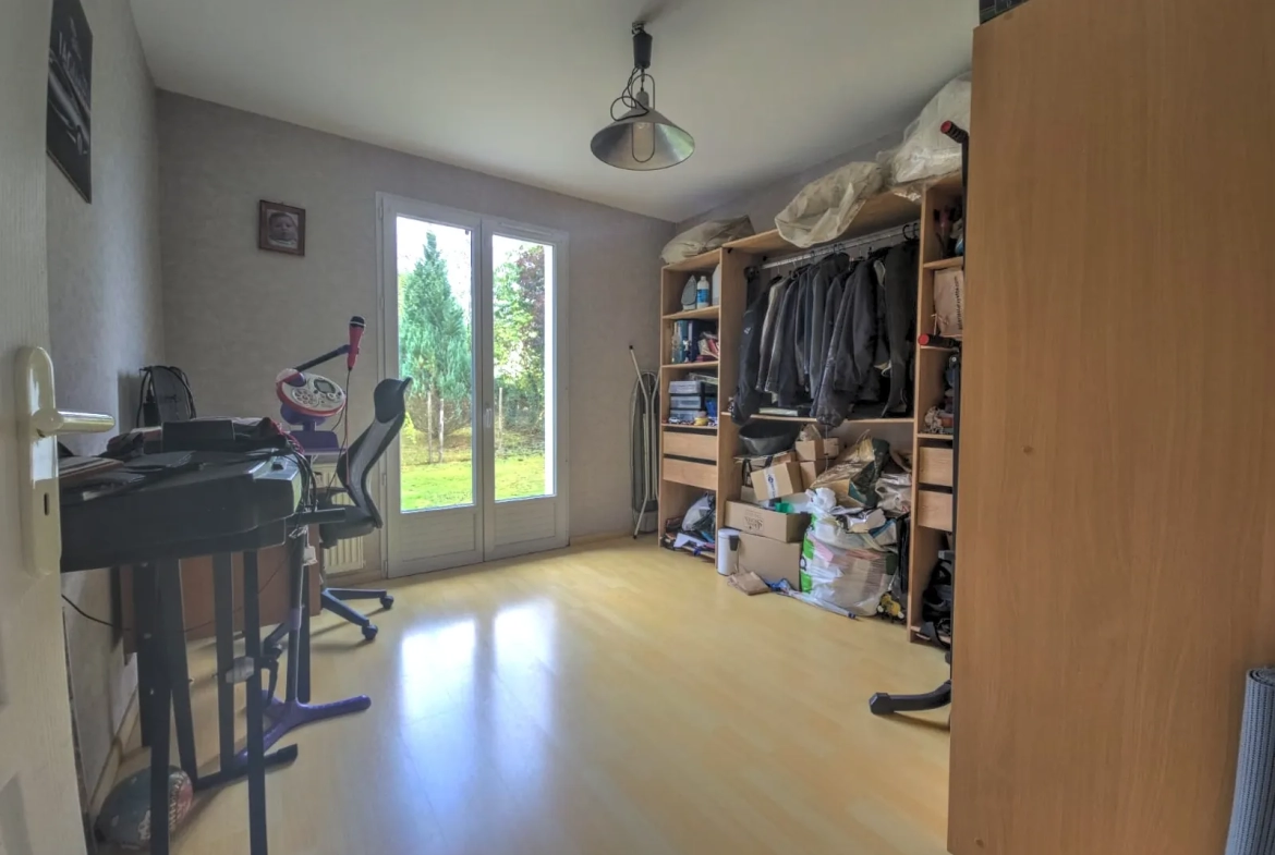 Maison familiale 4 pièces avec sous-sol de 90 m² à Isle-Aixe-sur-Vienne 