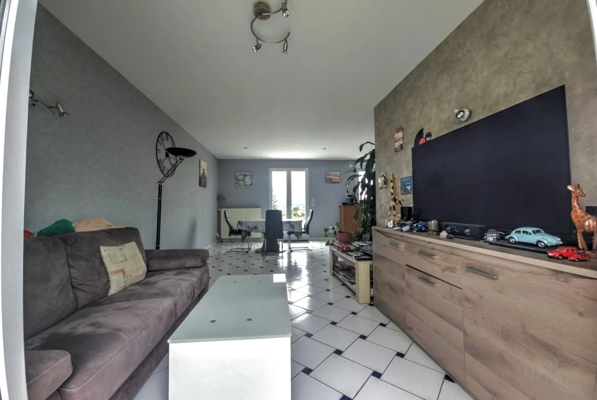 Maison familiale 4 pièces avec sous-sol de 90 m² à Isle-Aixe-sur-Vienne 
