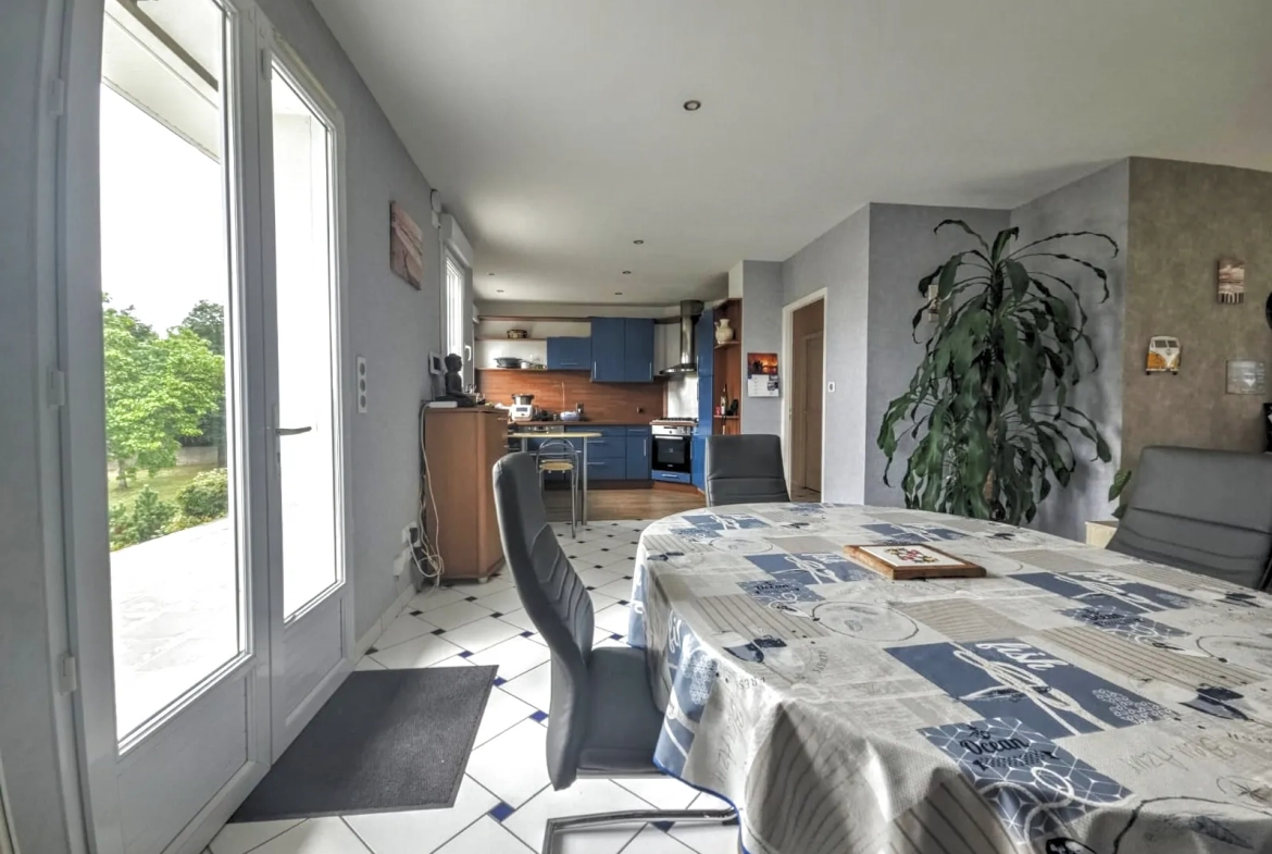 Maison familiale 4 pièces avec sous-sol de 90 m² à Isle-Aixe-sur-Vienne 