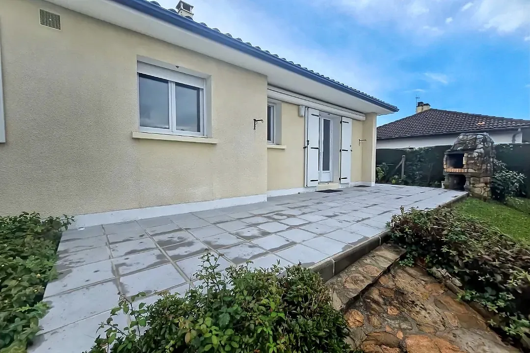 Maison familiale 4 pièces avec sous-sol de 90 m² à Isle-Aixe-sur-Vienne 