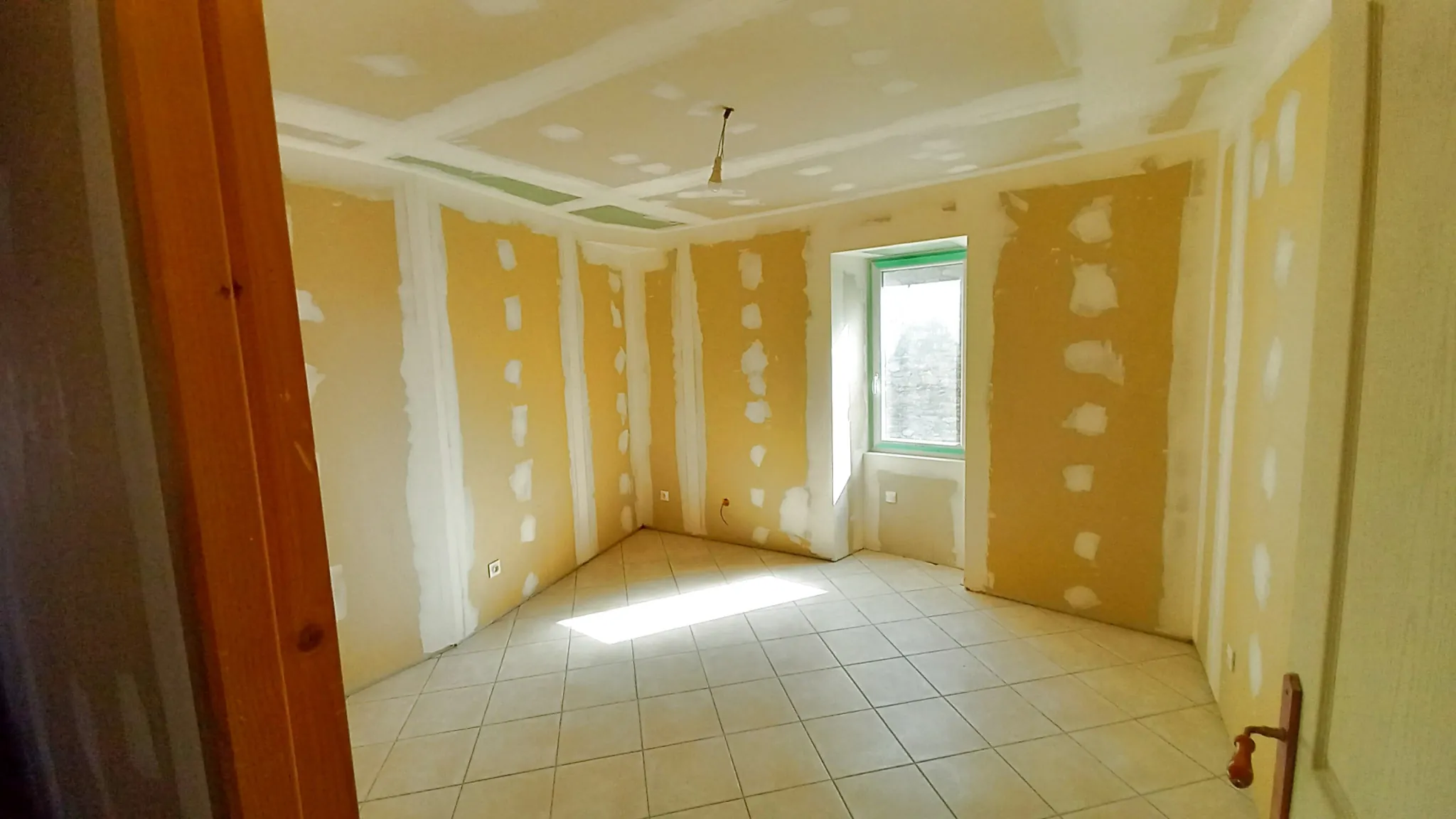 Maison de village à vendre avec terrasse à Saint Gervais-sur-Mare, 34610 