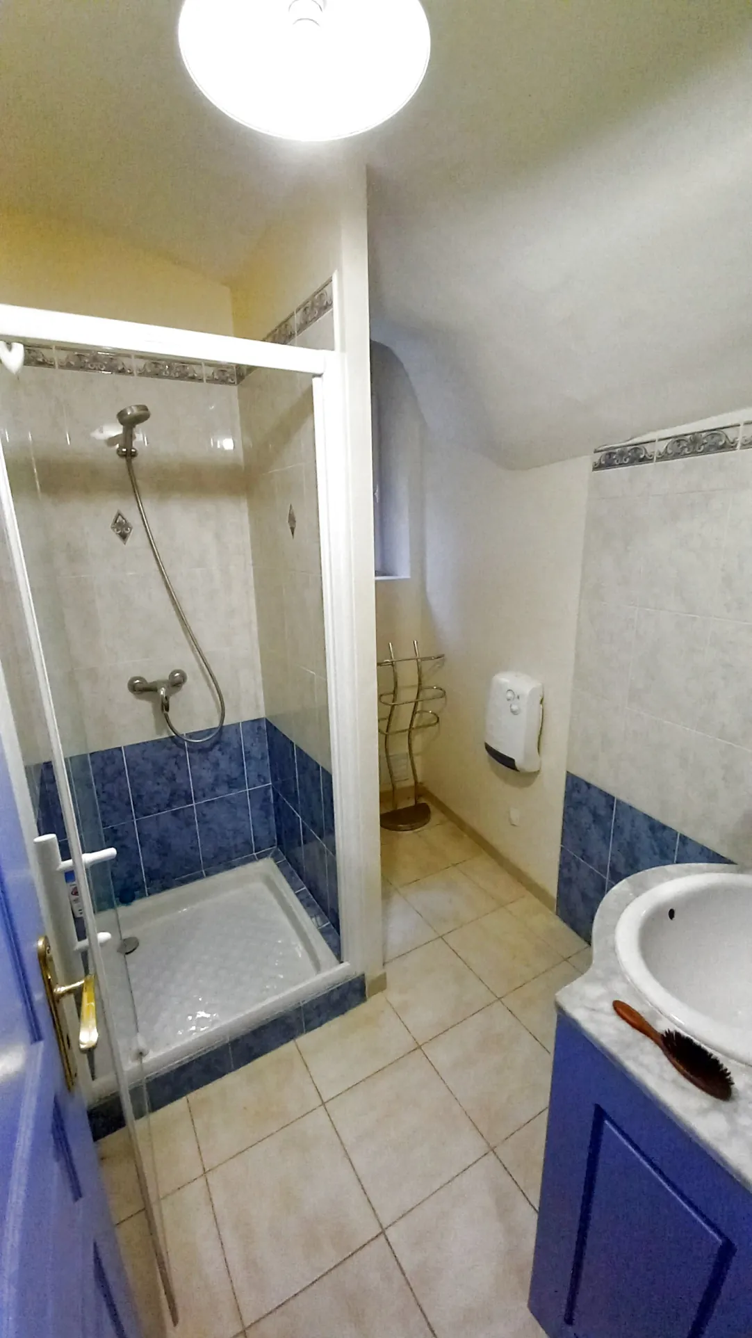 Maison de village à vendre avec terrasse à Saint Gervais-sur-Mare, 34610 