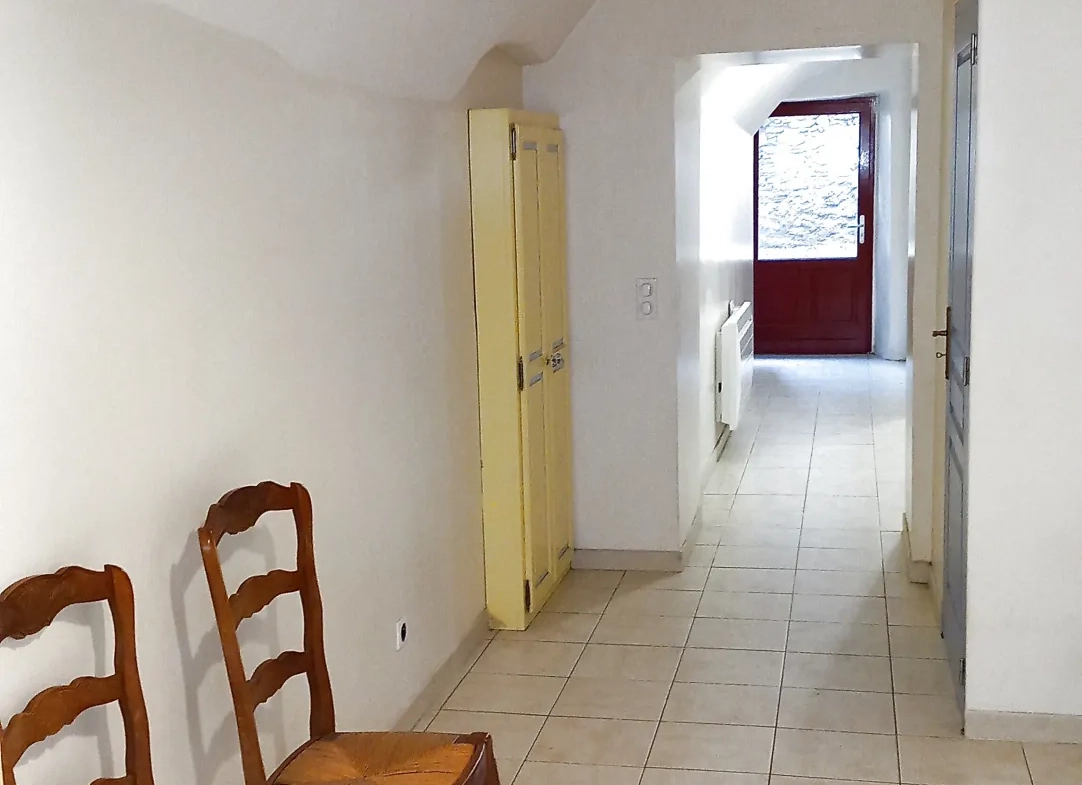 Maison de village à vendre avec terrasse à Saint Gervais-sur-Mare, 34610 