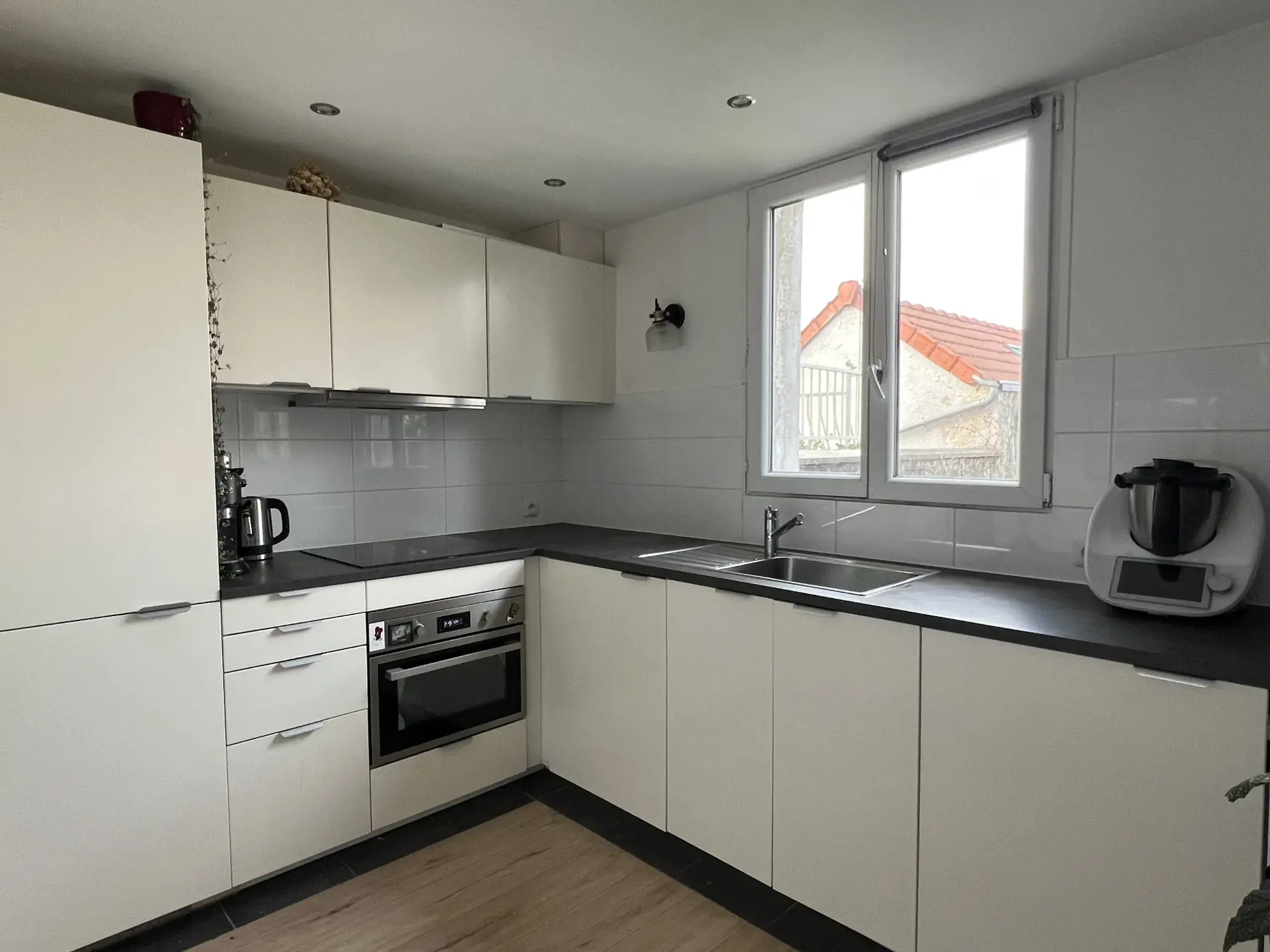 Appartement 2 pièces rénové de 35m² à Meudon avec vue dégagée 