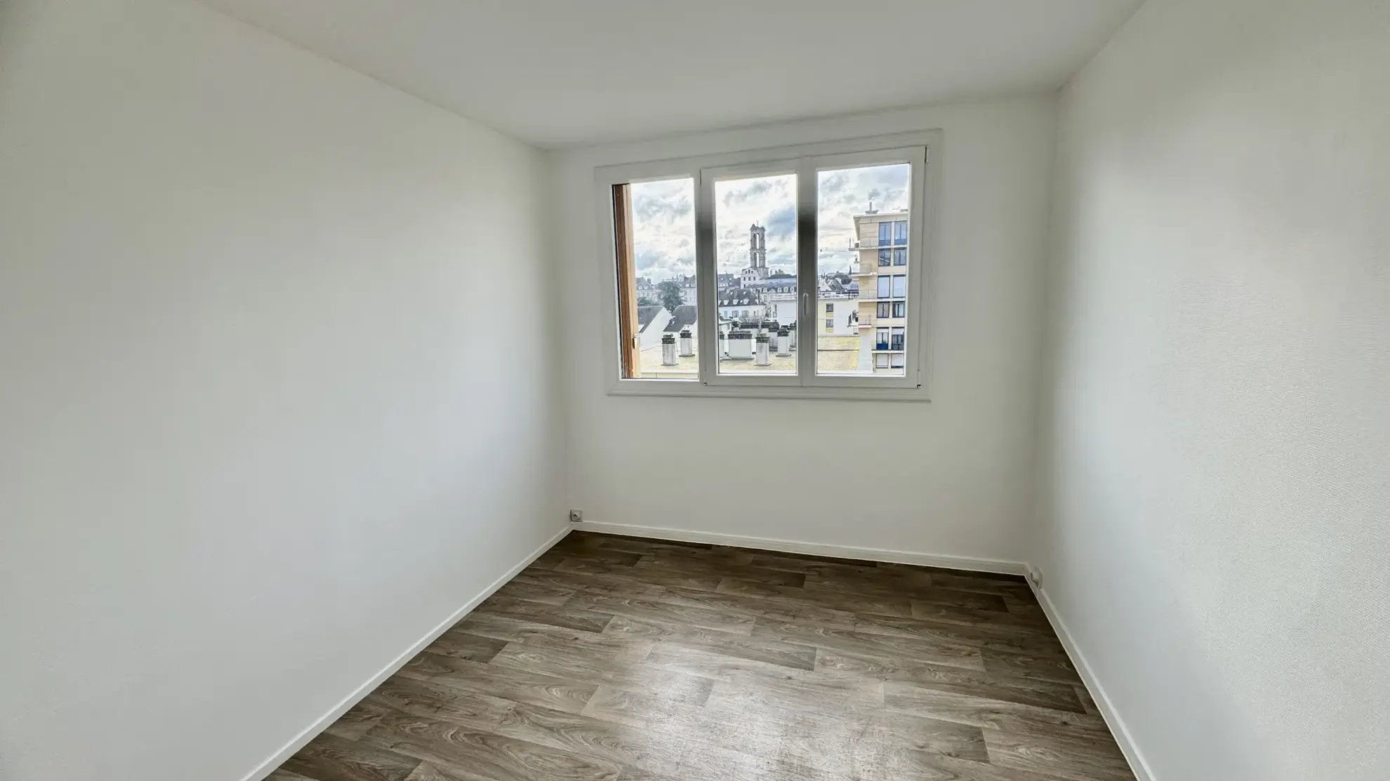 Appartement 4 pièces avec vue sur la Seine à Mantes-la-Jolie 