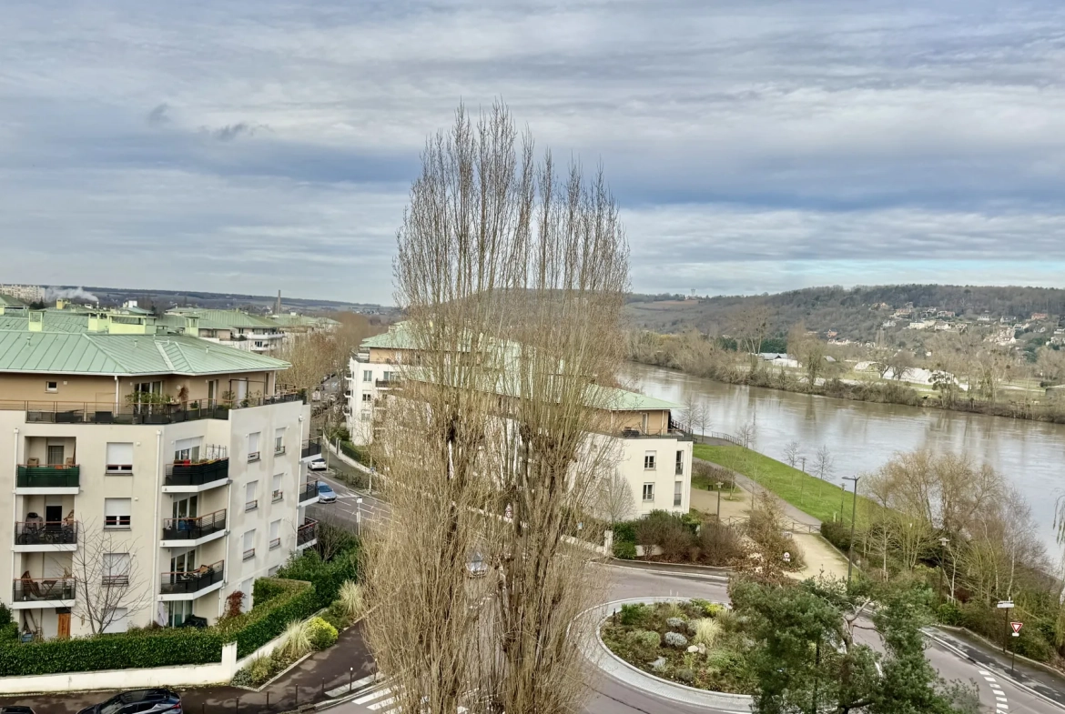 Appartement 4 pièces avec vue sur la Seine à Mantes-la-Jolie 