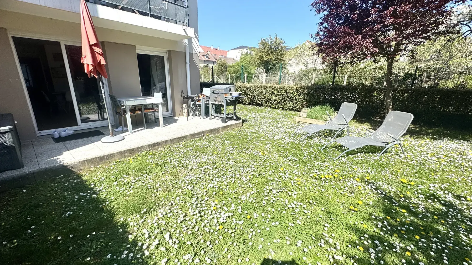 Appartement T3 avec jardin privatif à Mantes-la-Ville - Emplacement idéal 