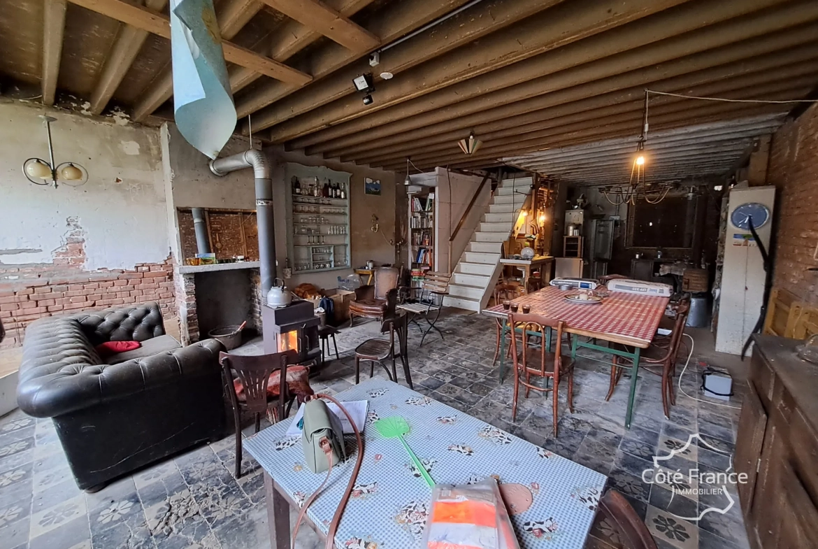 Charmante maison à rénover à Dohis avec vue dégagée – 630 m² de terrain 