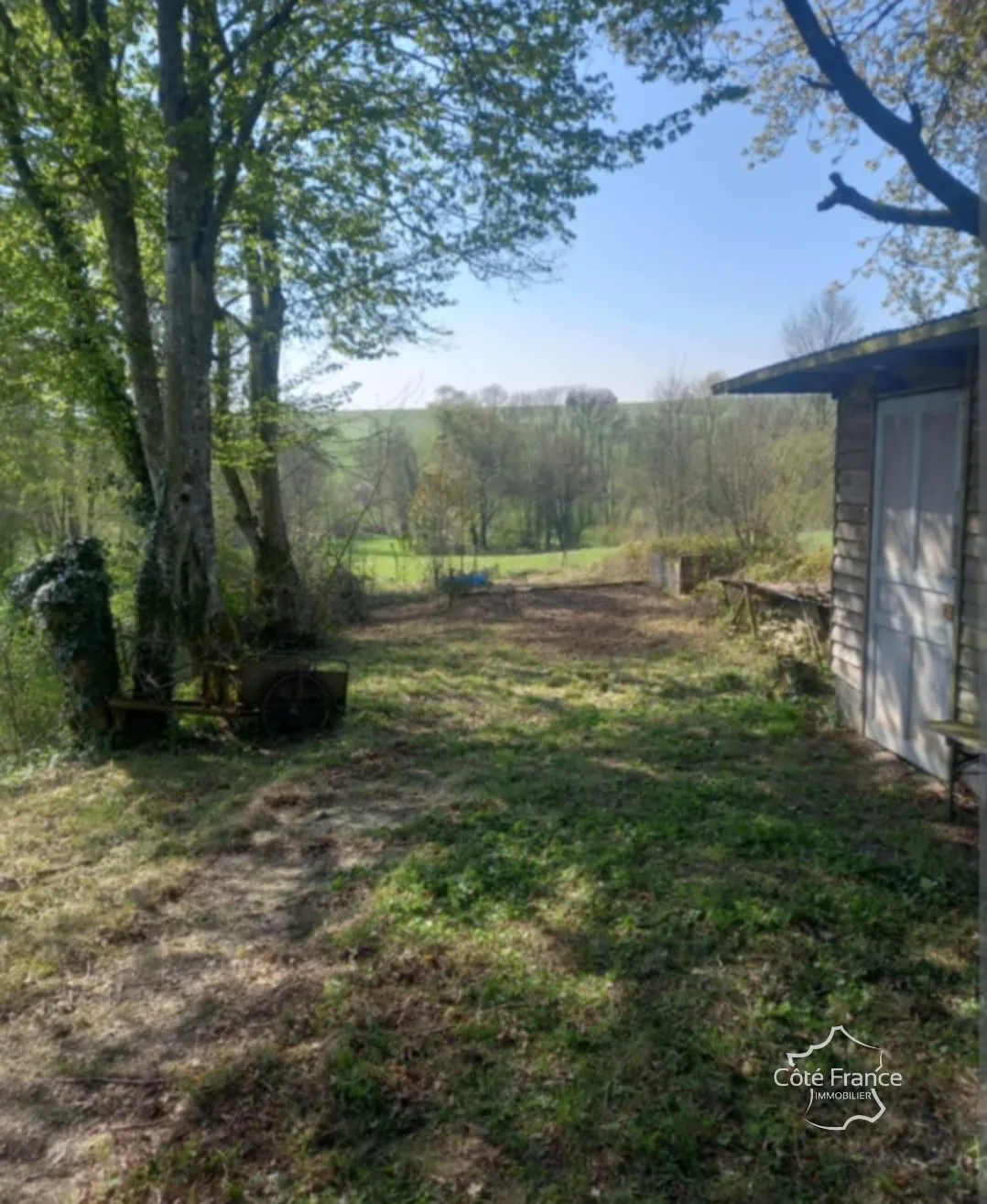 Charmante maison à rénover à Dohis avec vue dégagée – 630 m² de terrain 