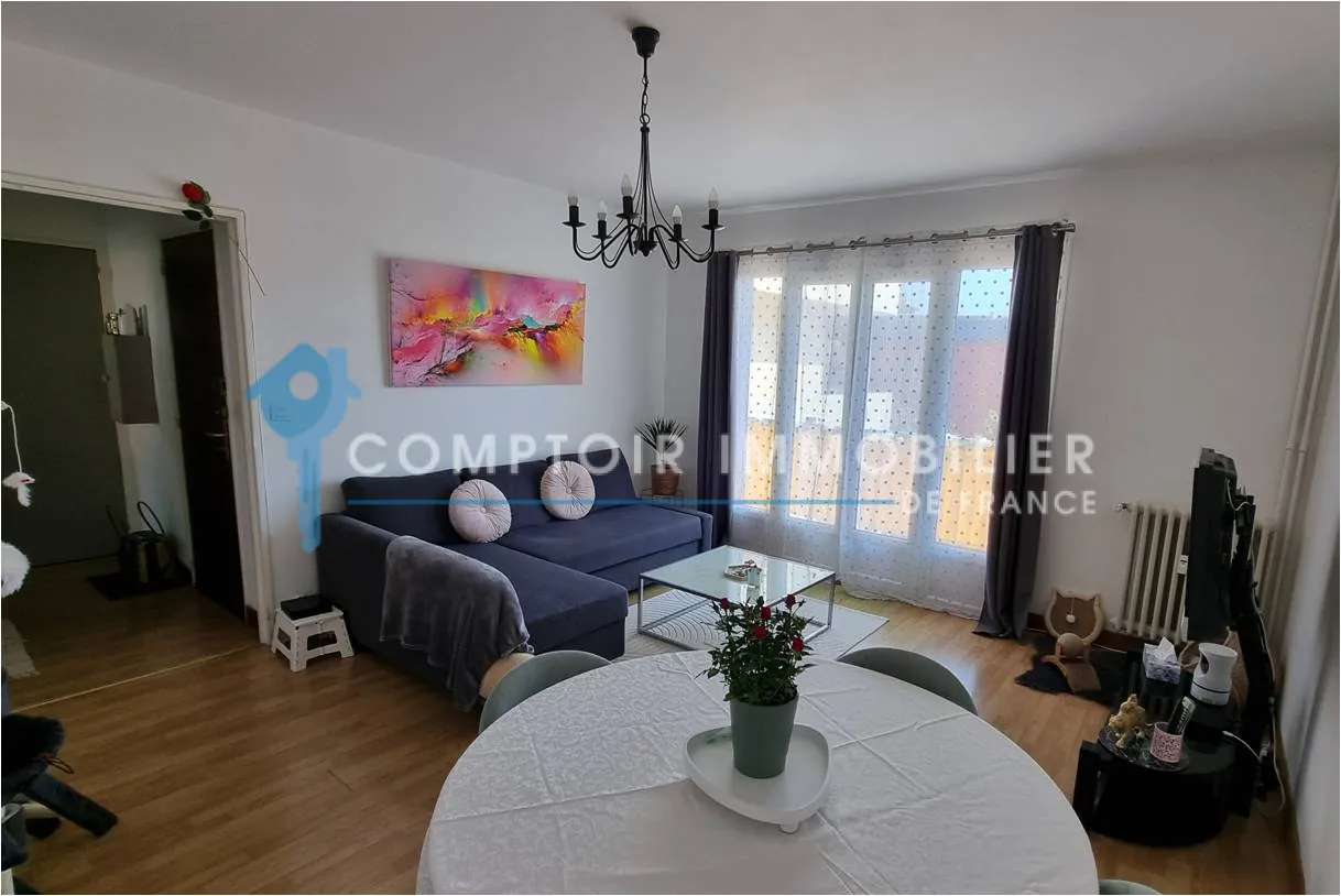 Bel appartement rénové de 62 m² avec loggia à Draguignan, idéal pour investissement locatif 