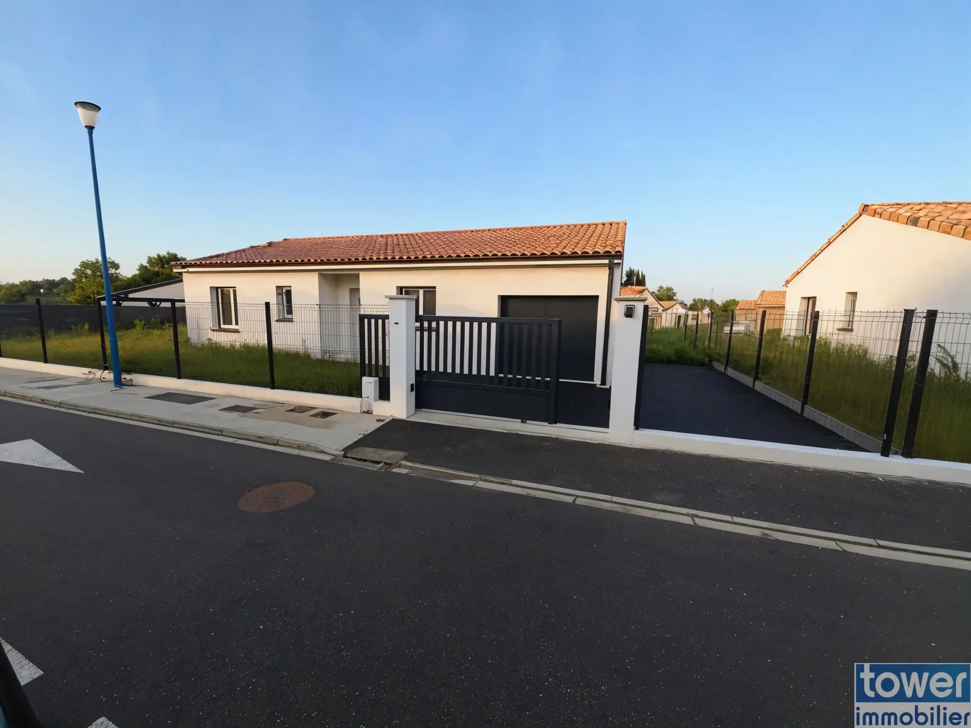 Maison neuve à Negrepelisse 3 chambres, garage, terrain clos proche Montauban 