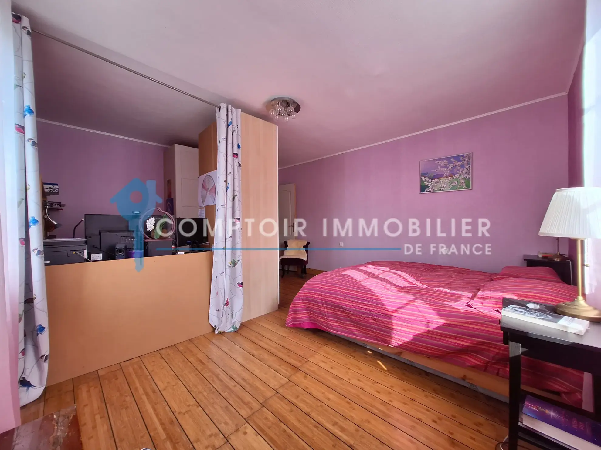 Maison de village rénovée de 185m² avec jardin et hangar à Damiatte 