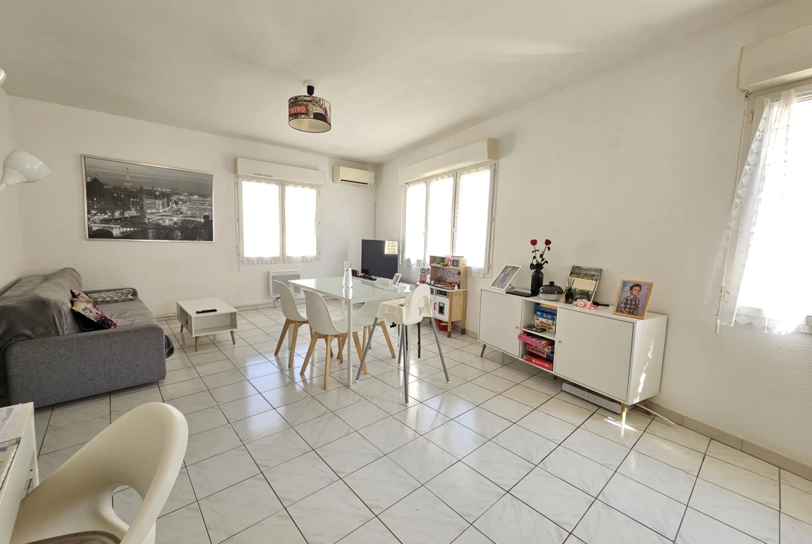 Appartement T3 à Lunel-Viel avec parking et combles aménageables - 34400 
