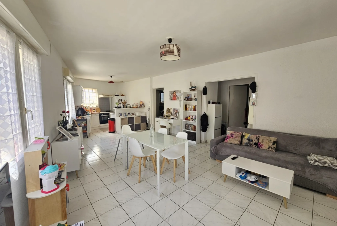 Appartement T3 à Lunel-Viel avec parking et combles aménageables - 34400 