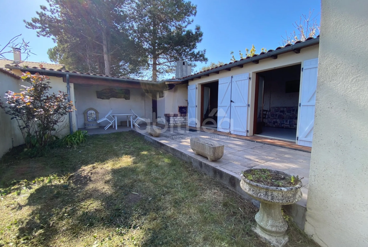 Charmante maison de vacances à Meschers-sur-Gironde près de la plage 